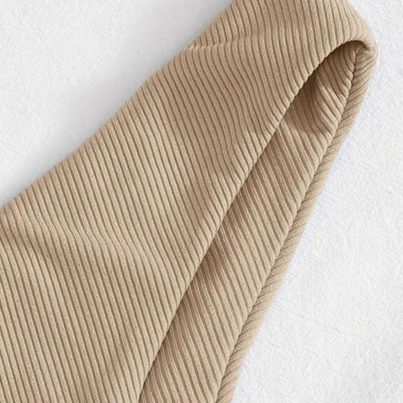 SHEIN tan spandex bikini - size M - Picture 2 of 5